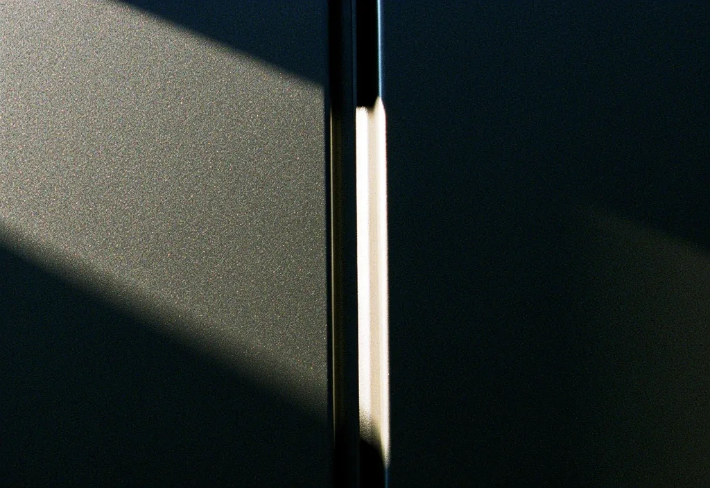 Structural movement detail
